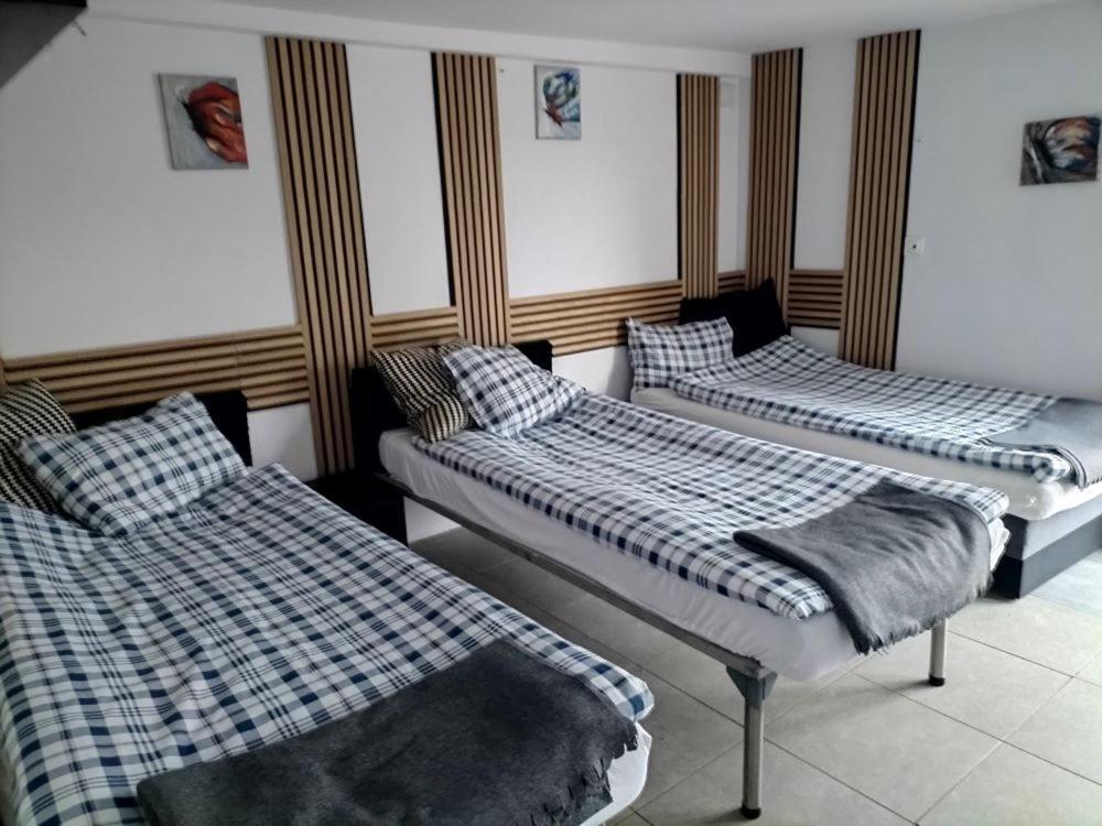 Max Apartment Zukowo Bagian luar foto